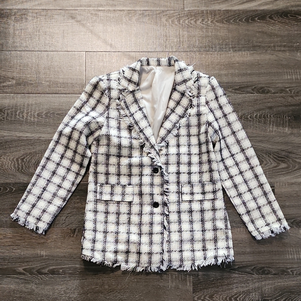 🌹 SHEIN Embellished Tweed Blazer 🌹